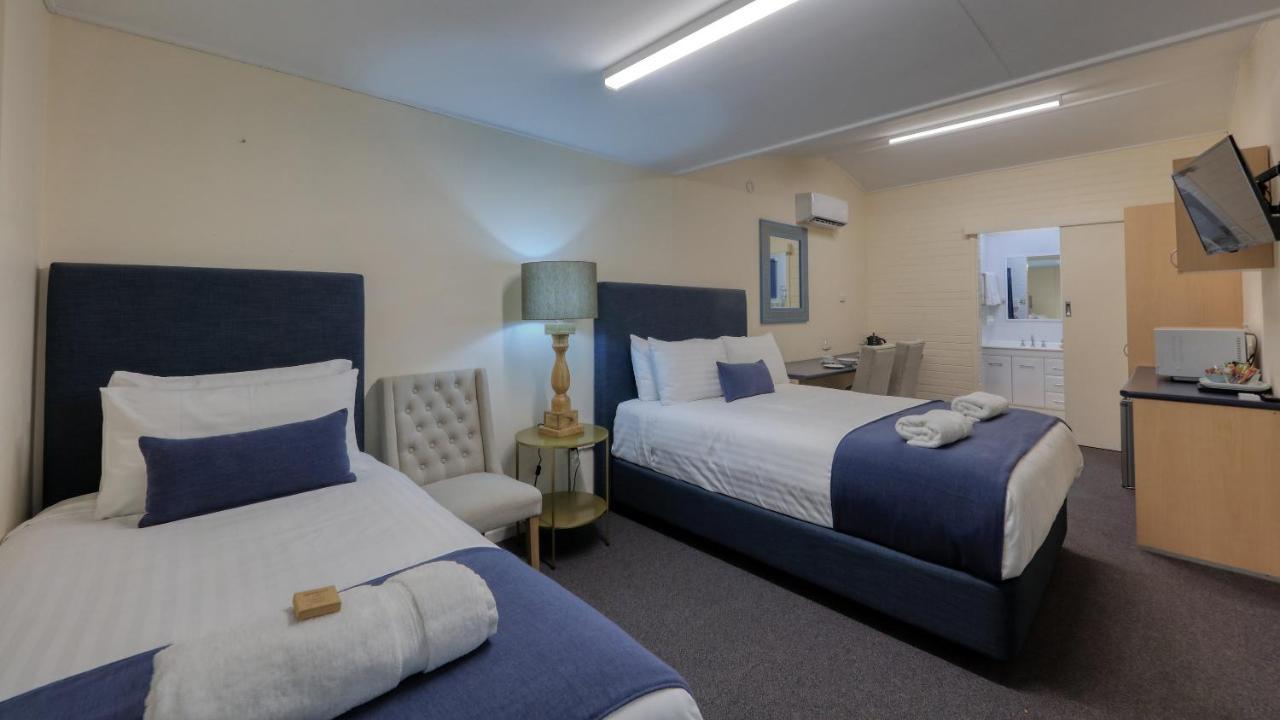 גונדיווינדי Border Motel מראה חיצוני תמונה