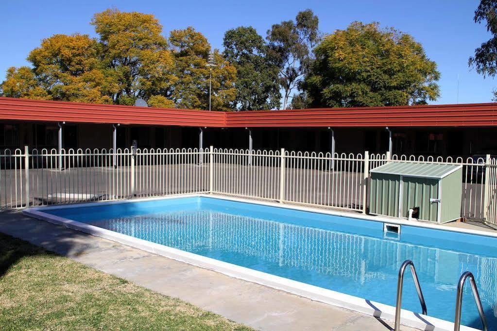 גונדיווינדי Border Motel מראה חיצוני תמונה
